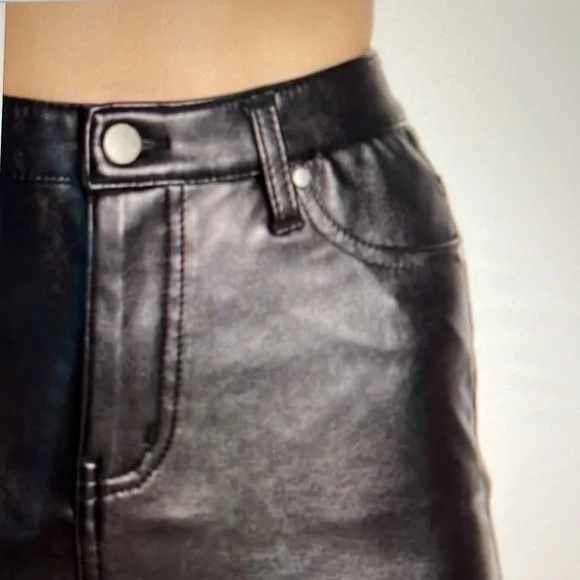 Love,Fire black faux leather mini skirt. Size 28 - Picture 3 of 8